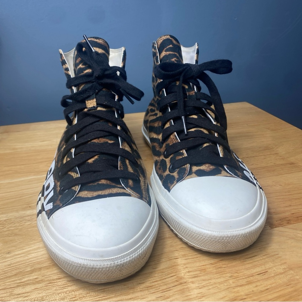 Burberry Larkhall Brown Animal Print Lace-Up High-Top Sneakers, Size 42.5
